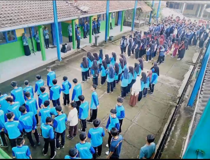 **Semarak Idul Adha, SMP Muhammadiyah 4 Sambi dan SMK Muhammadiyah 1 Boyolali Perkuat Nasionalisme Lewat Kegiatan Kolaboratif**